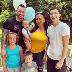 Meet your Posher, Katelyn